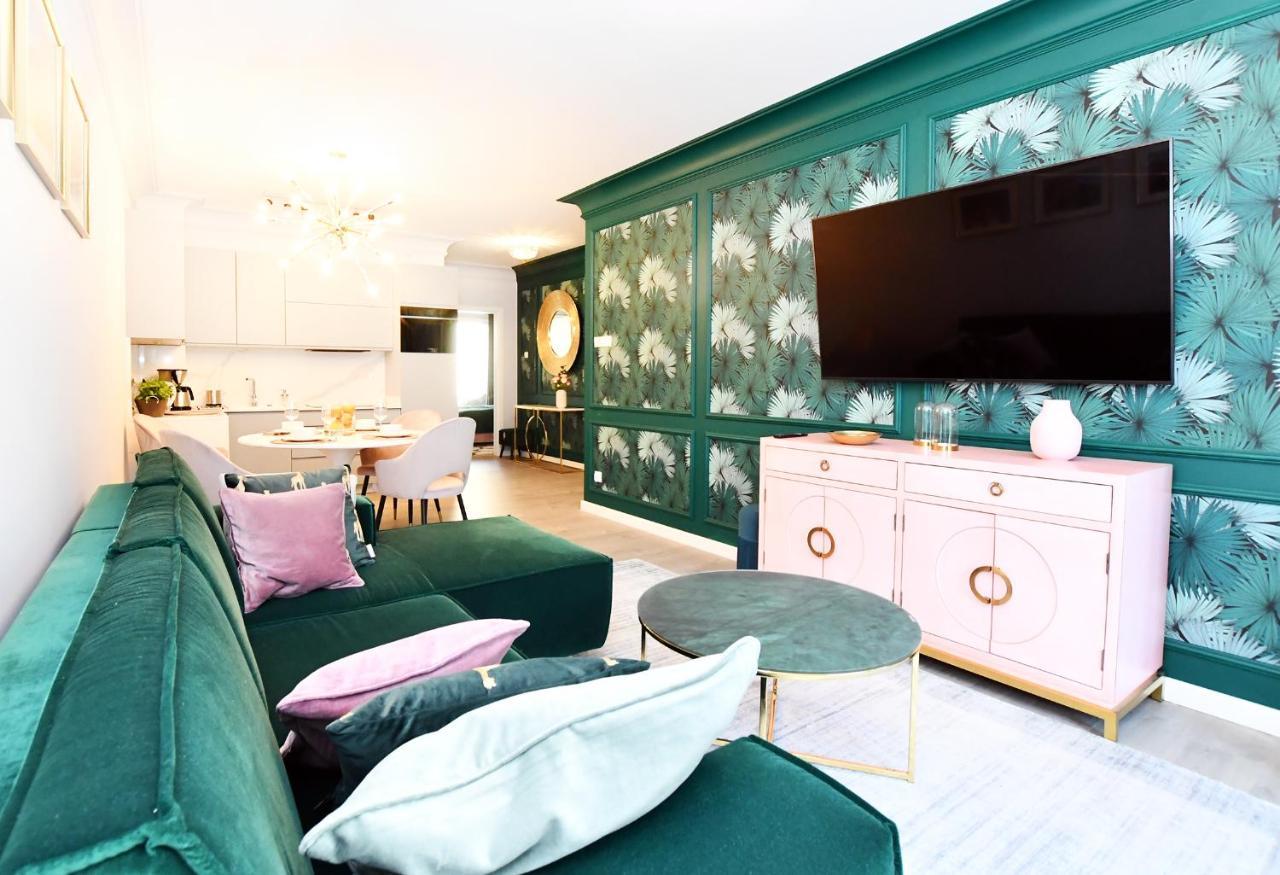 Apartamenty Navigator- Nadmorskie Tarasy Port 코워브제크 외부 사진